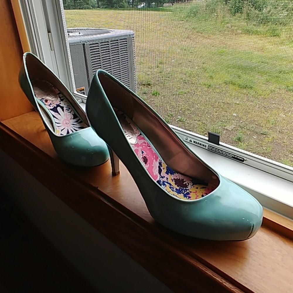 Madden Girl Light Blue Heels, Size 9